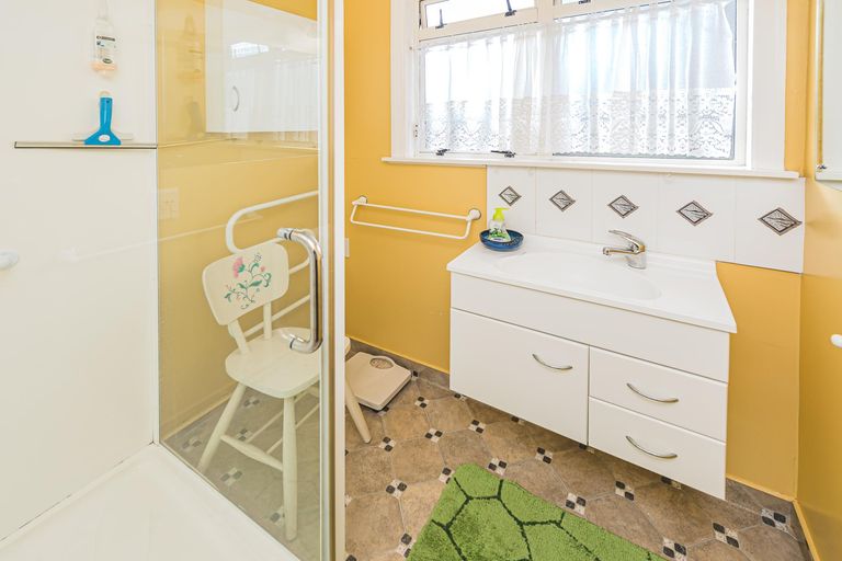 Photo of property in 25 Wairere Road, Bastia Hill, Whanganui, 4500