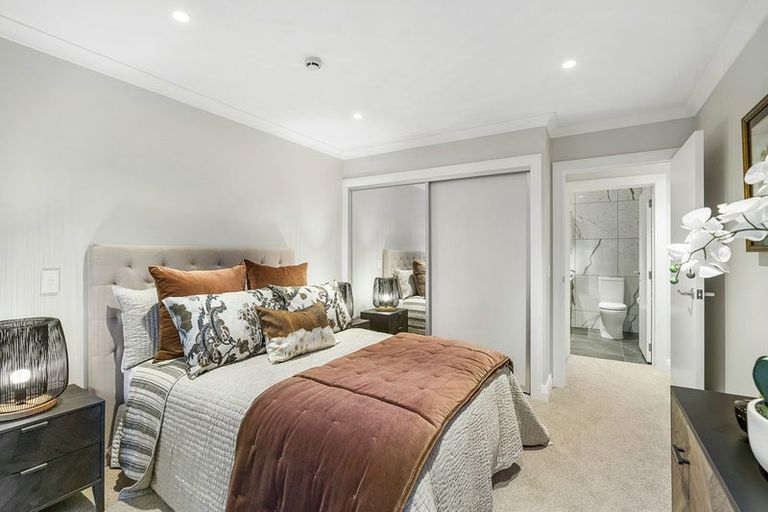 Photo of property in 14/30 Ambassador Glade, Orewa, 0931