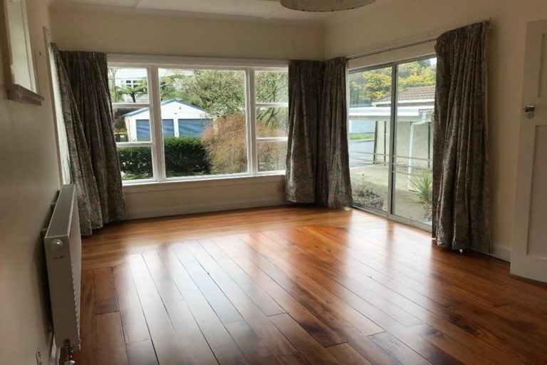Photo of property in 67 Standen Street, Karori, Wellington, 6012