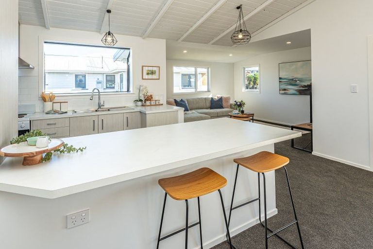 Photo of property in 4 Kupe Place, Castlecliff, Whanganui, 4501