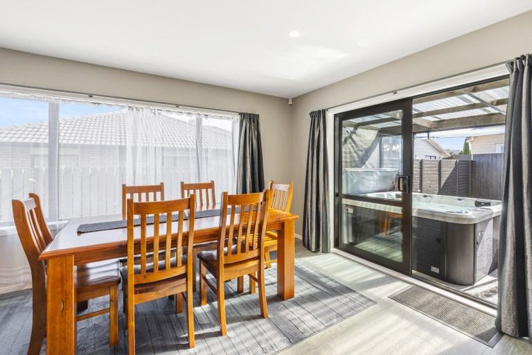 Photo of property in 11a Fernaig Street, Papakura, 2110