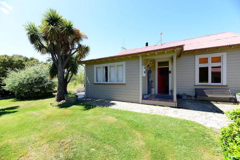 Photo of property in 617 Waihaorunga Back Road, Elephant Hill, Waimate, 7977