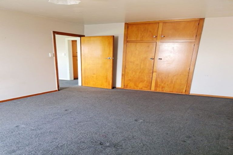 Photo of property in 2/72 Springs Road, Hornby, Christchurch, 8042