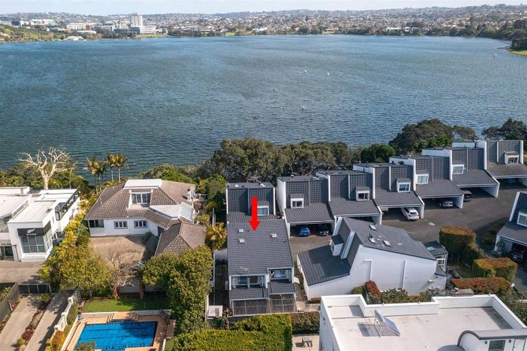 Photo of property in 13/212 Hurstmere Road, Takapuna, Auckland, 0622