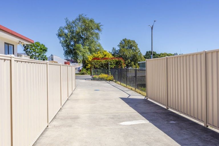 Photo of property in 106a Latham Street, Marewa, Napier, 4110