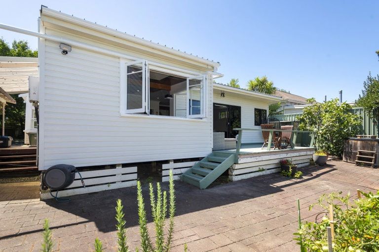 Photo of property in 56 Stout Street, Whataupoko, Gisborne, 4010
