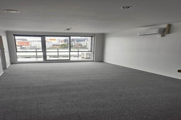 Photo of property in 4b/20 Charlotte Street, Eden Terrace, Auckland, 1021