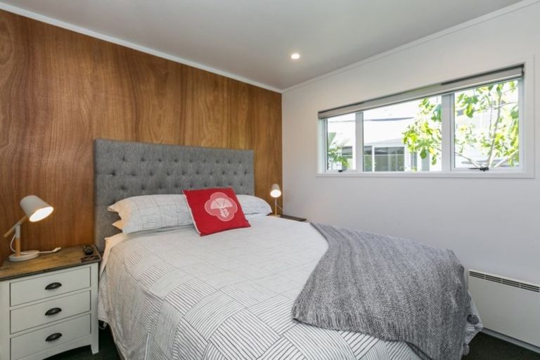 Photo of property in 7 Church Road, Taradale, Napier, 4112