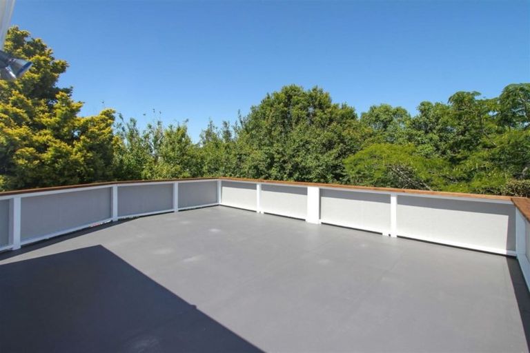 Photo of property in 155 Vipond Road, Stanmore Bay, Whangaparaoa, 0932