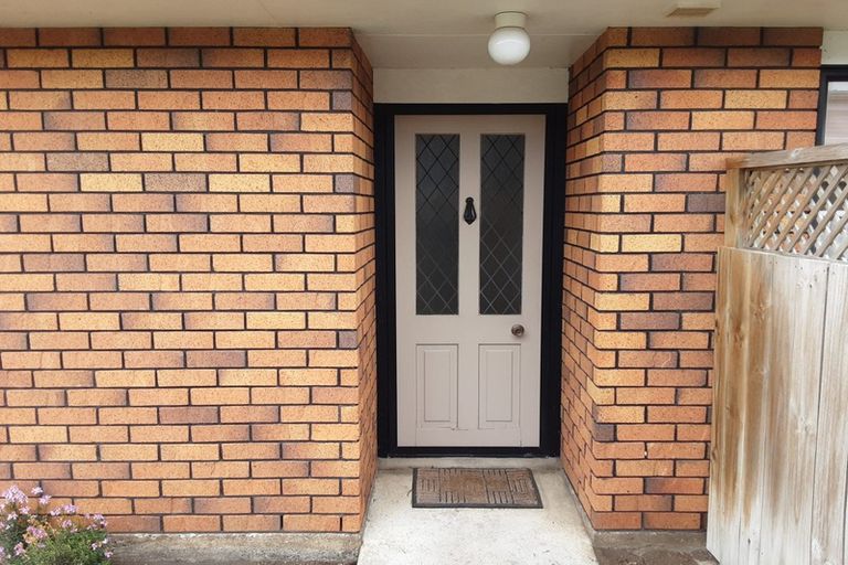 Photo of property in 6a Saint Helens Place, Tawhero, Whanganui, 4501