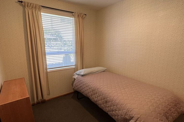 Photo of property in 2/74 Saint James Avenue, Papanui, Christchurch, 8053