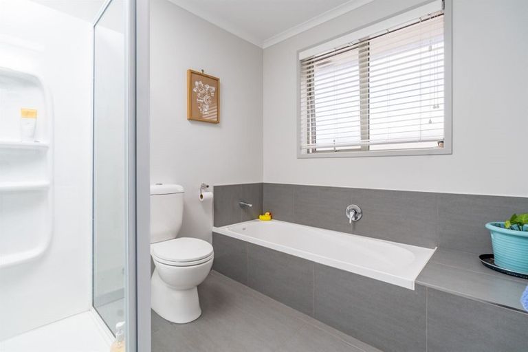 Photo of property in 12 Breakwater Place, Mangawhai Heads, Mangawhai, 0505