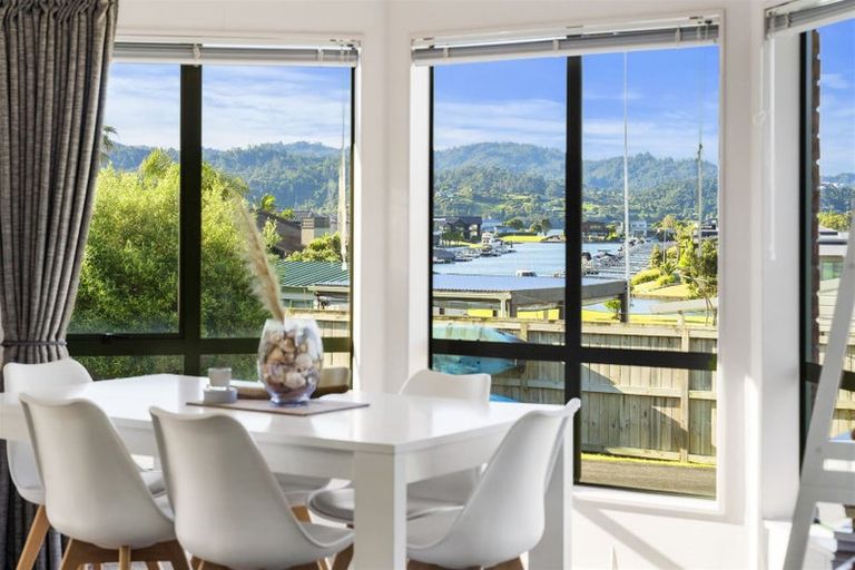 Photo of property in 338 Waterways Parade, Pauanui, Hikuai, 3579