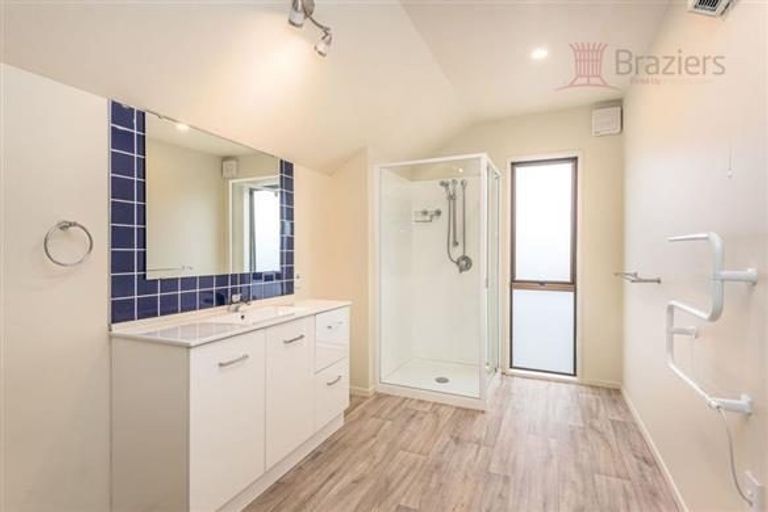 Photo of property in 95 Mandeville Street, Riccarton, Christchurch, 8011