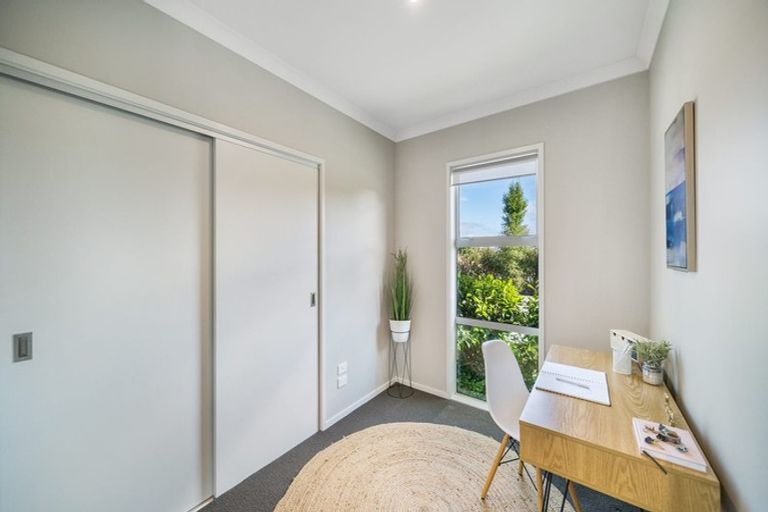 Photo of property in 7 Barnsley Crescent, West Melton, 7618