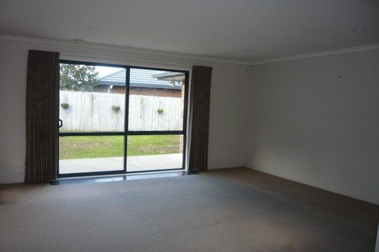 Photo of property in 17 Arundel Place, Nawton, Hamilton, 3200