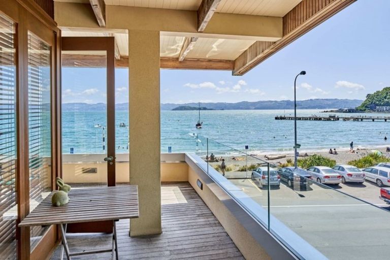 Photo of property in 612 Marine Drive, Days Bay, Lower Hutt, 5013