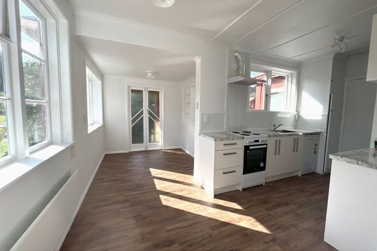 Photo of property in 110 Reynolds Street, Taita, Lower Hutt, 5011