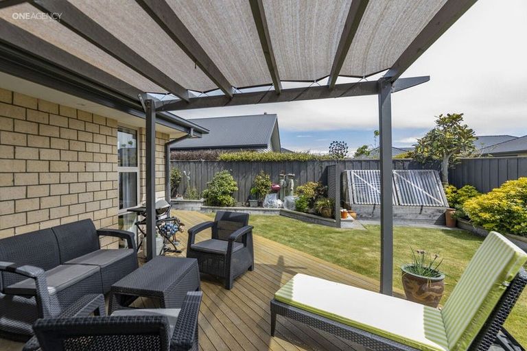 Photo of property in 14 Hakatere Road, Pegasus, 7612