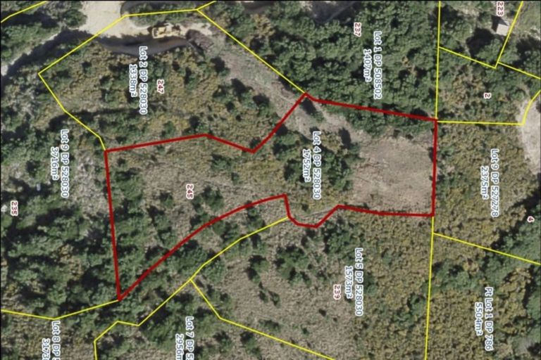 Photo of property in 245 Houghton Bay Road, Houghton Bay, Wellington, 6023