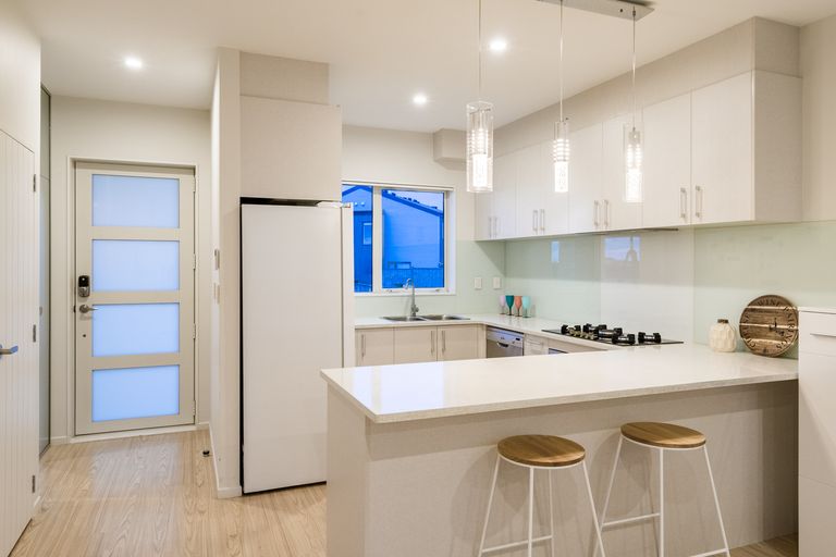 Photo of property in 66 Pencaitland Drive, Flat Bush, Auckland, 2019