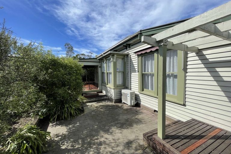 Photo of property in 135 Somerfield Street, Somerfield, Christchurch, 8024