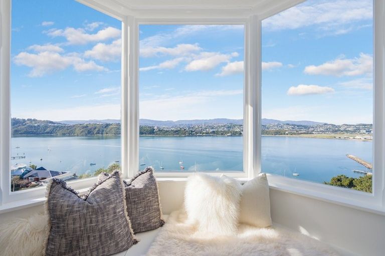 Photo of property in 41 Overtoun Terrace, Hataitai, Wellington, 6021