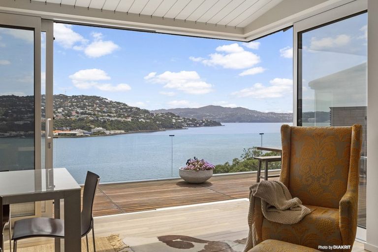 Photo of property in 6 Zaida Way, Maupuia, Wellington, 6022