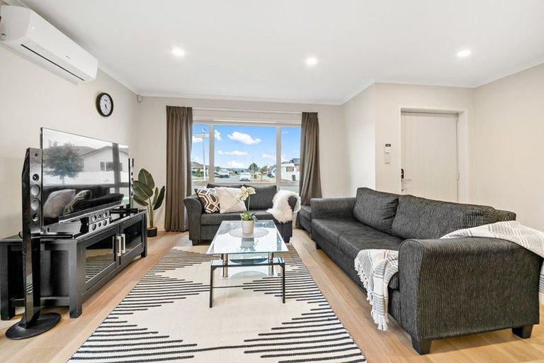 Photo of property in 33 Taepu Road, Pukekohe, 2120