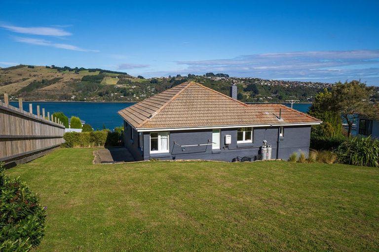 Photo of property in 6 Hinau Street, Ravensbourne, Dunedin, 9022