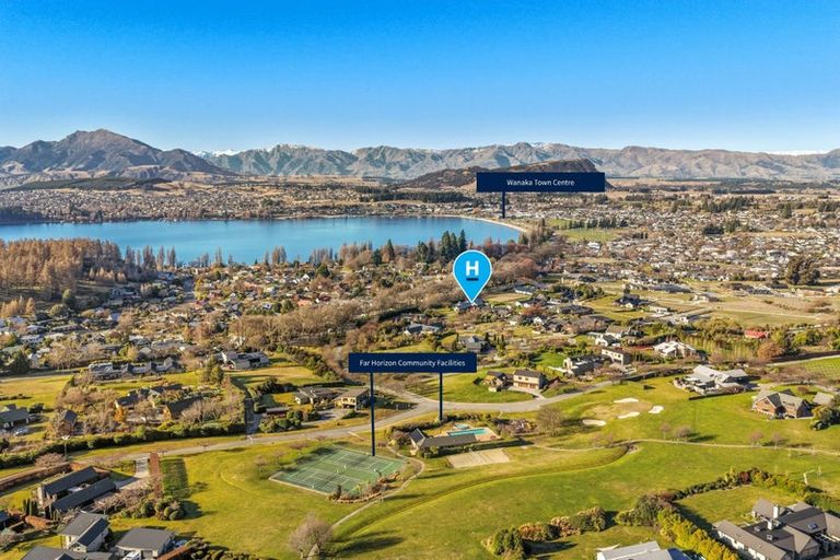 Photo of property in 9 Hollyhock Lane, Wanaka, 9305