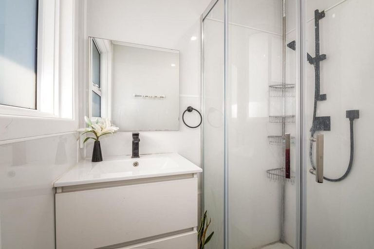 Photo of property in 112 Rangituhi Crescent, Takapuwahia, Porirua, 5022