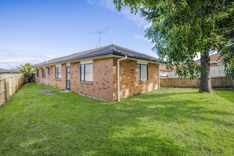 Photo of property in 94c Palmers Road, Clendon Park, Auckland, 2103