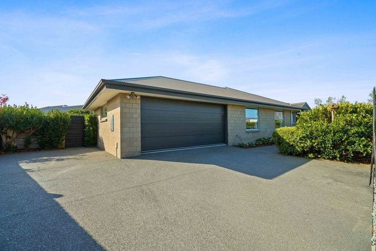 Photo of property in 6 Piper Street, Halswell, Christchurch, 8025