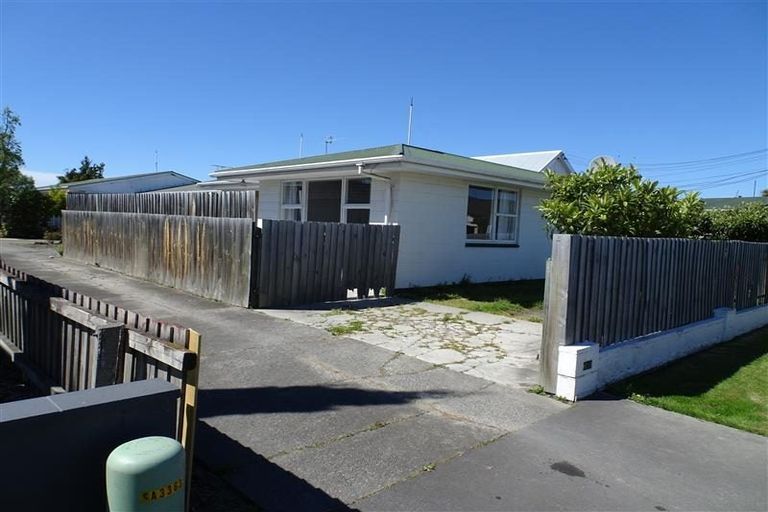 Photo of property in 1/610 Barbadoes Street, Edgeware, Christchurch, 8013