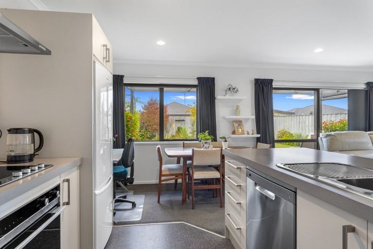 Photo of property in 21 Pakohe Street, Pegasus, 7612