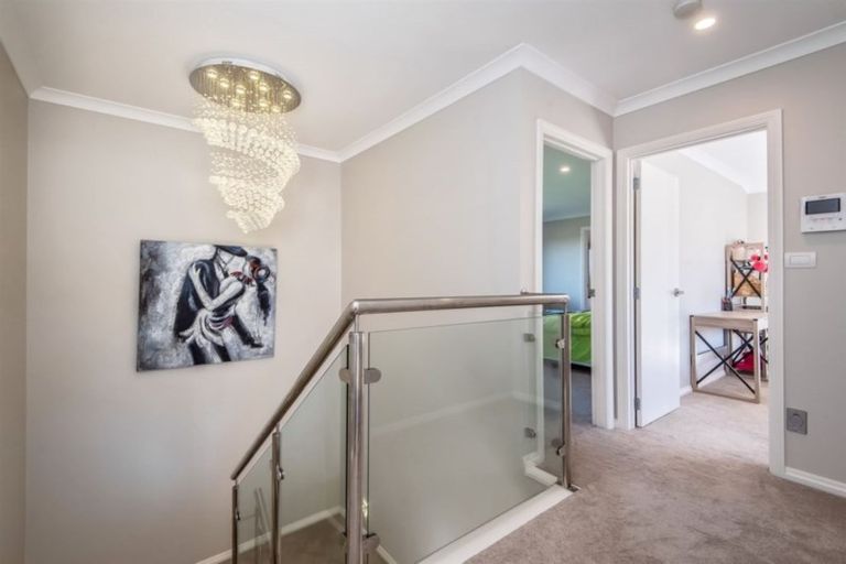 Photo of property in 21a Kenmure Avenue, Forrest Hill, Auckland, 0620