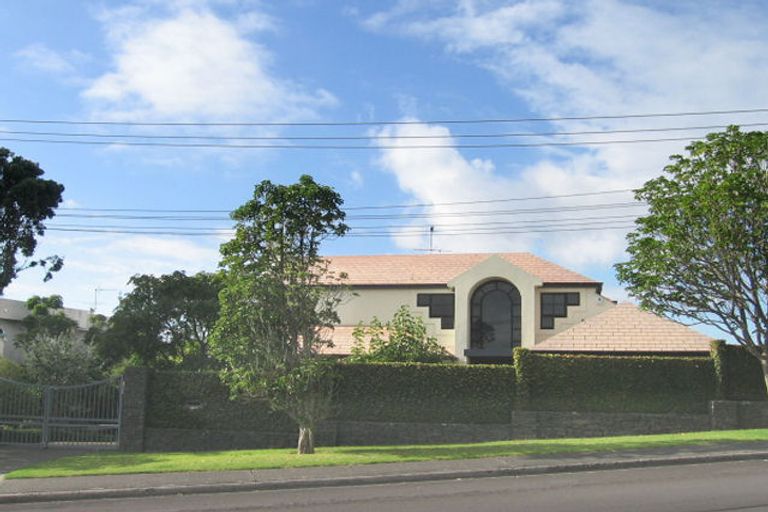 Photo of property in 52 Onetaunga Road, Chatswood, Auckland, 0626