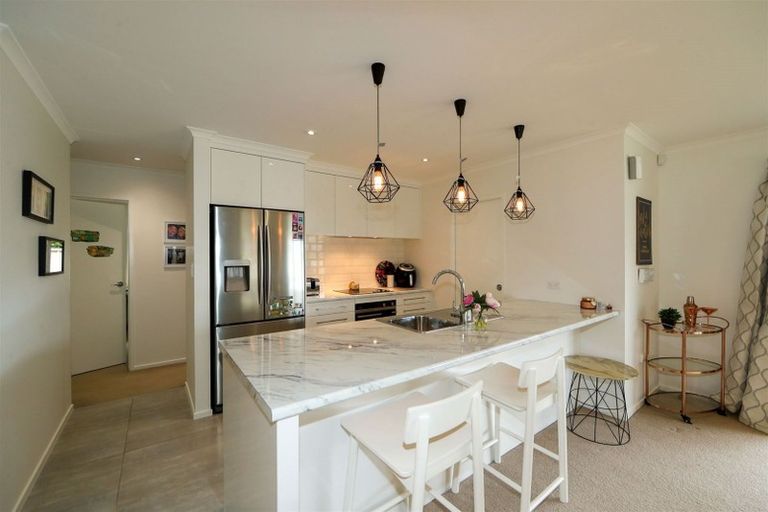 Photo of property in 73 Arataki Road, Havelock North, 4130