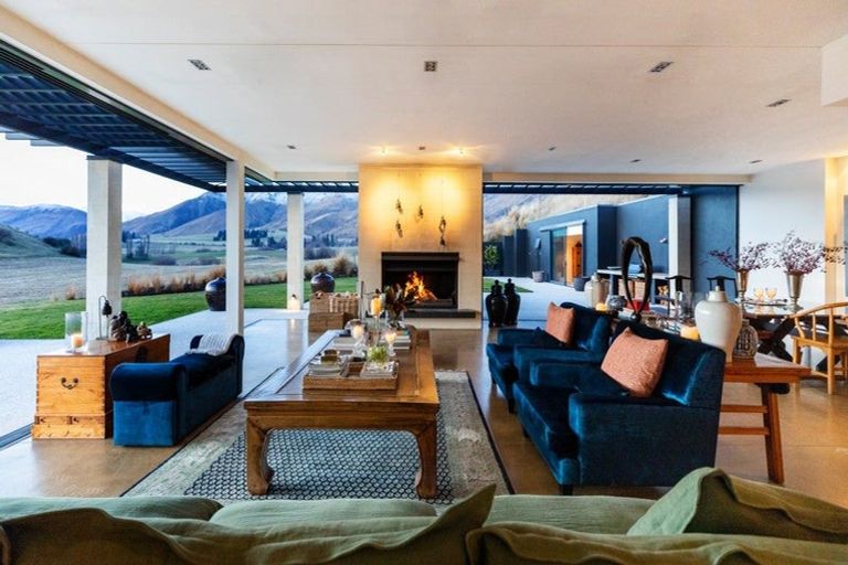 Photo of property in 49 Jeffery Road, Arrow Junction, Queenstown, 9371