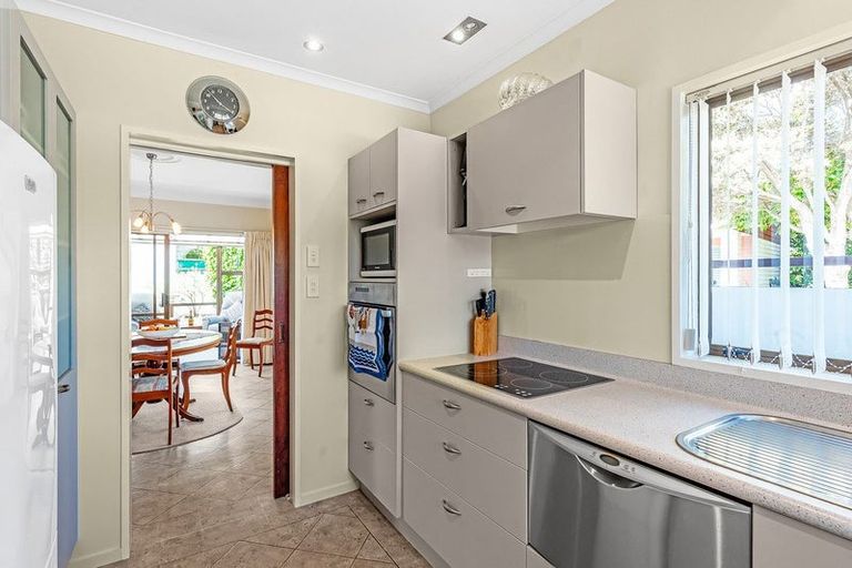 Photo of property in 59 Belvedere Avenue, Waikanae, 5036
