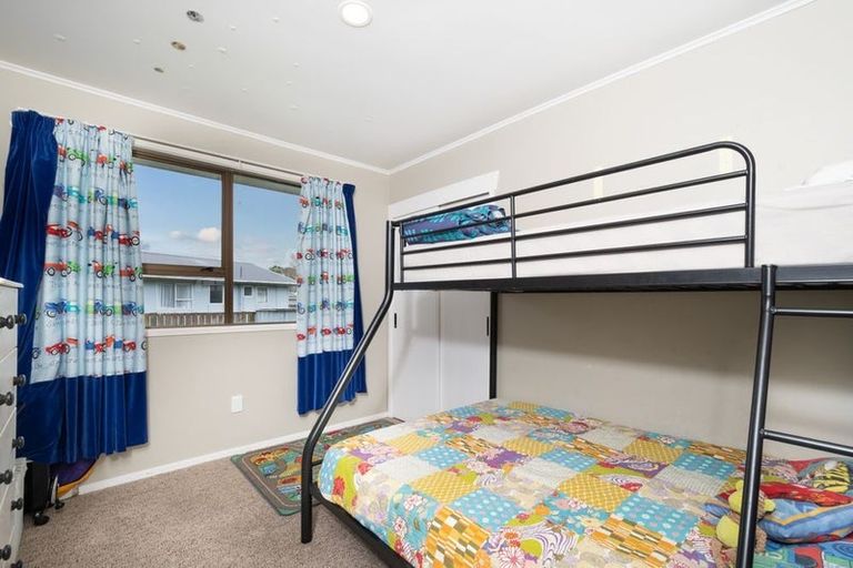 Photo of property in 99 Bruce Mclaren Road, Henderson, Auckland, 0612