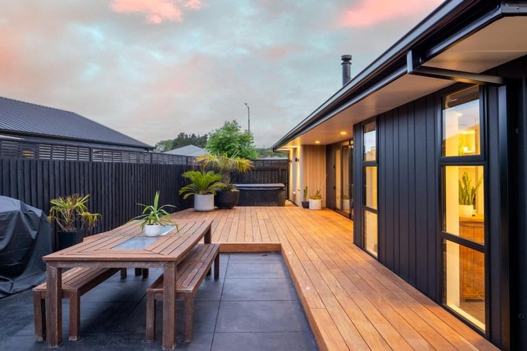 Photo of property in 112 Prestons Park Drive, Marshland, Christchurch, 8083