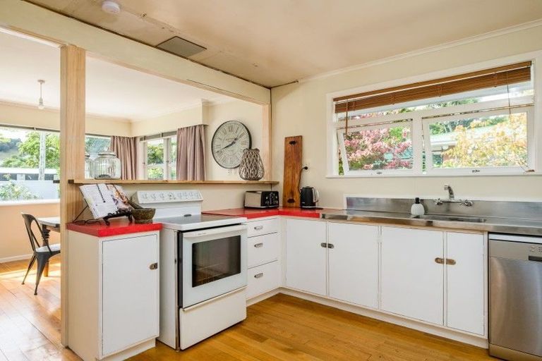 Photo of property in 15 Tukura Road, Inner Kaiti, Gisborne, 4010