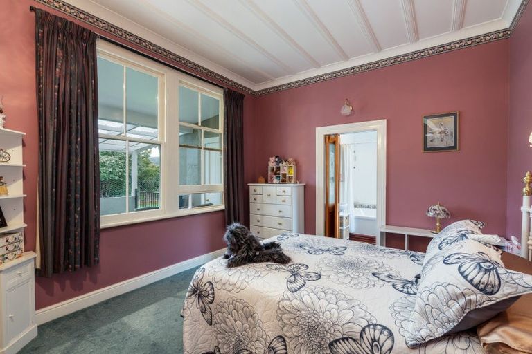 Photo of property in 6 Domain Road, Dunback, Palmerston, 9483