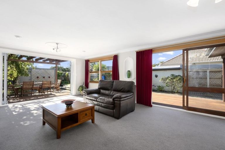 Photo of property in 38 Stellin Street, Boulcott, Lower Hutt, 5011