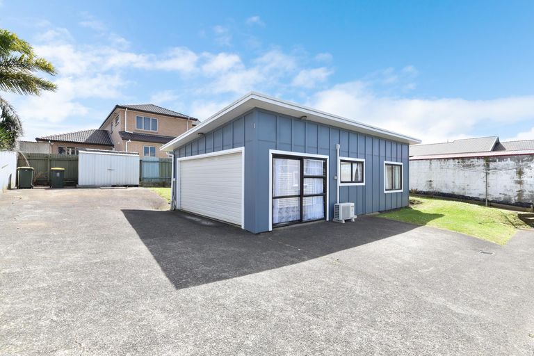 Photo of property in 47 Plunket Avenue, Papatoetoe, Auckland, 2104
