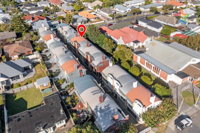Photo of property in 2a/10 Park Avenue, Epuni, Lower Hutt, 5011