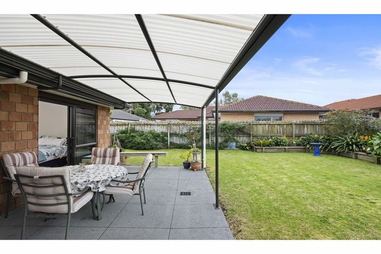 Photo of property in 8 Puketi Lane, Waiuku, 2123