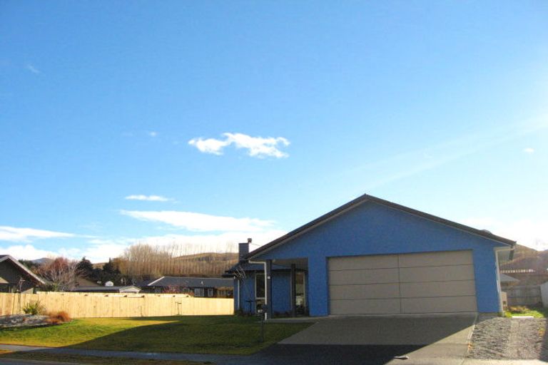 Photo of property in 67 Howards Drive, Lake Hayes, Queenstown, 9304